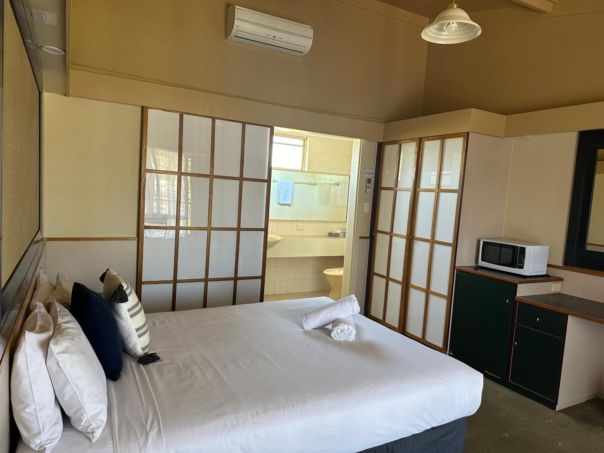 The Tower Hotel Kalgoorlie Zewnętrze zdjęcie