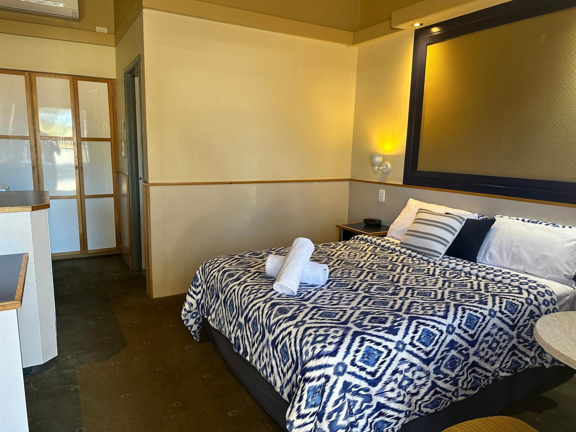 The Tower Hotel Kalgoorlie Zewnętrze zdjęcie